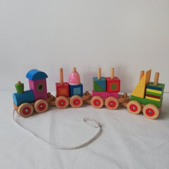 Mellissa & Doug Wooden Stacking Train Toy - Picture 5 of 6